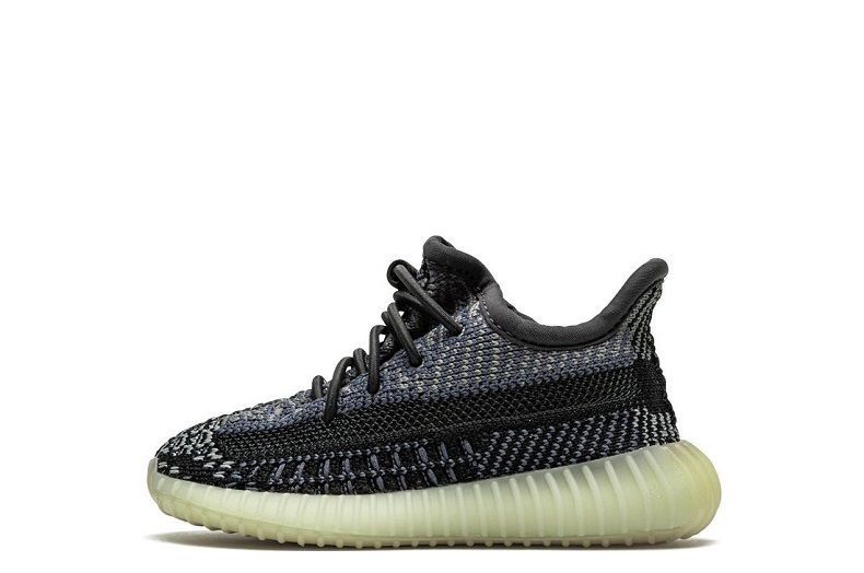 Best Rep Yeezys Boost 350 V2 Infant Carbon (1)